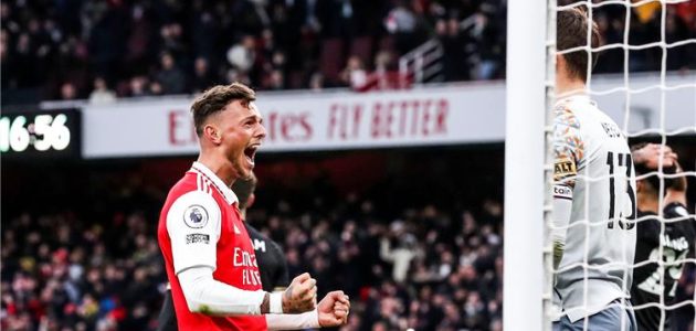 بن وايت متجاهلًا فوز مانشستر سيتي أمام ليفربول: لا أشاهد كرة القدم